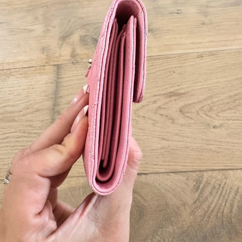 Chanel Pink Calfskin Quilted Leather Wallet with Logo - Picture 3 of 7